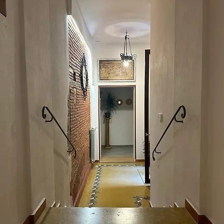 Venus Two-floored Stylish In The Center Apart-hotel Florença